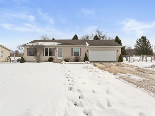 802 Swan St, Bristol, IN 46507