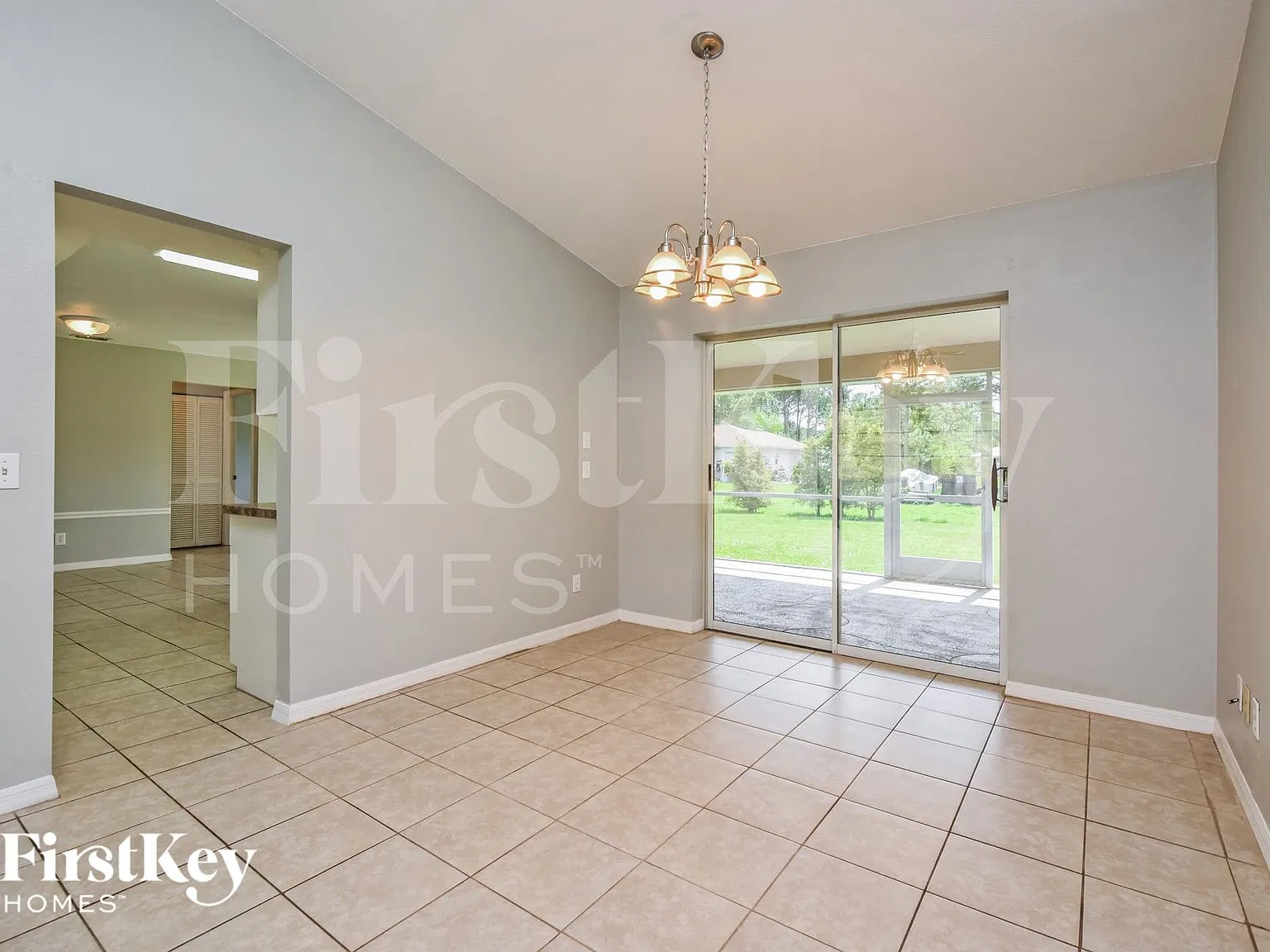 3 bed, 2.0 bath, 1508 sqft, $2,325 — Photo 4