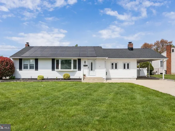 101 West Ct, Blackwood, NJ 08012