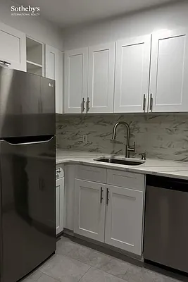 Rented by Sotheby's International Realty | media 30