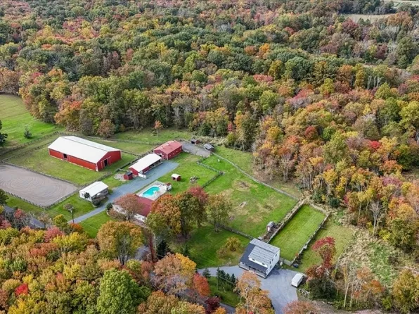 53 Rake Rd, Raritan Twp., NJ 08867