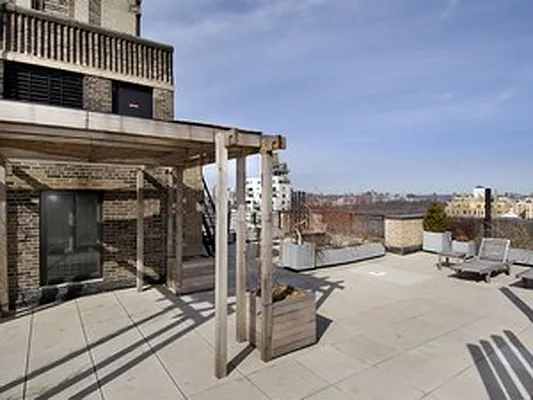 Sold by Corcoran | media 14