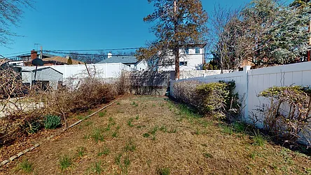 Rented by Metro Garden Realty NYC