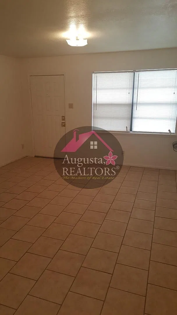 Mirabella Village | Downstairs 2 Bedroom, 1 Bath | Approx. 650 Sq. Ft. — Photo 3