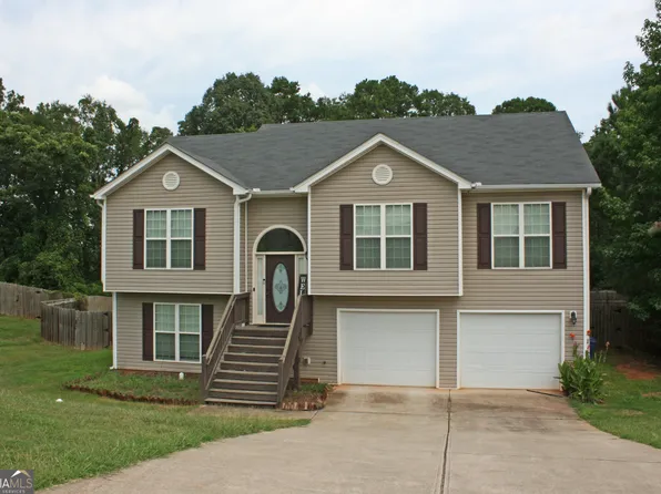 565 Embassy Walk, Winder, GA 30680