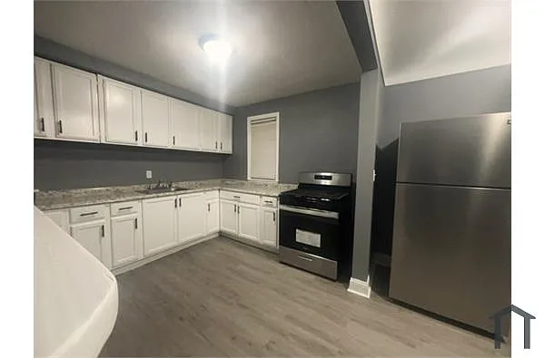 Building Photo - 5553 Drexel St