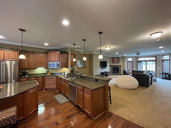 2nd image of 10825 Falling Water Ln Unit B