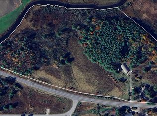 210 Augusta Road, Topsham, ME 04086