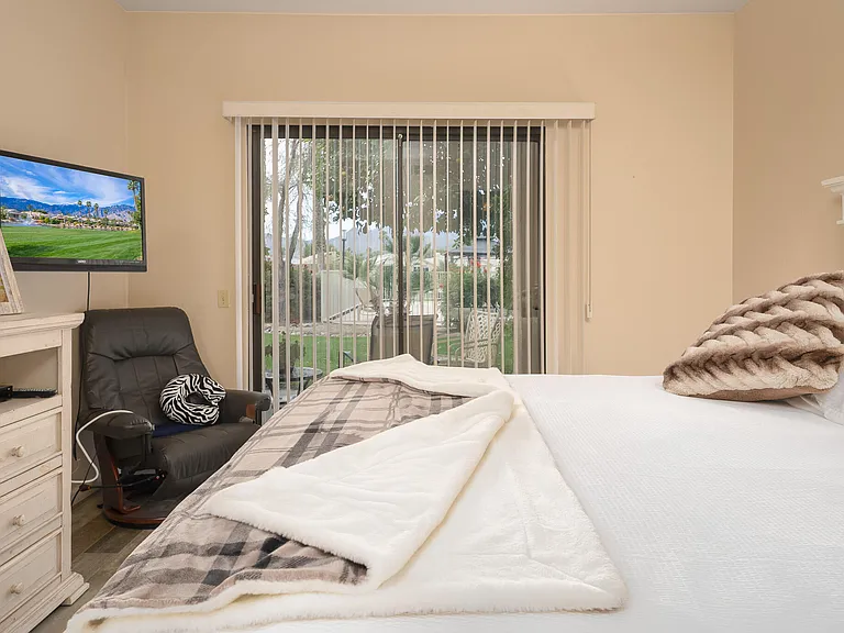 67663 Lagos Way #67663 — Photo 15