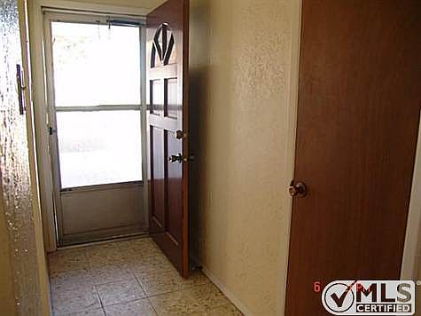 3rd image of 5728 Creston Ave