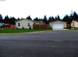 63395 Nathan Dr, Coos Bay, OR 97420