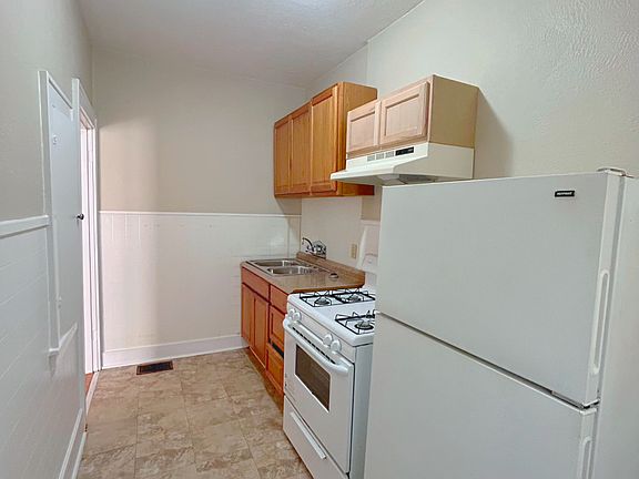 4th image of 607 Kirby Pl #607
