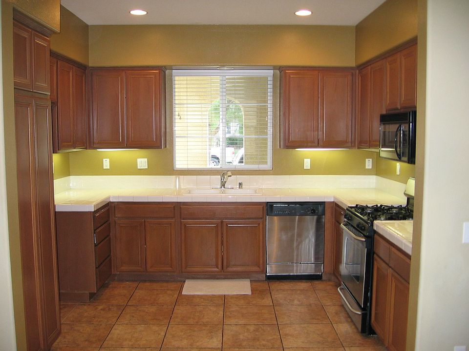 1st image of 27447 Coldwater Dr