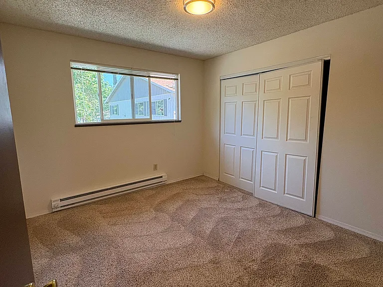 5910 SE 41st Ave #4.0 — Photo 16