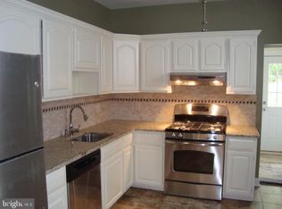 113 Ripka St, Philadelphia, PA 19127