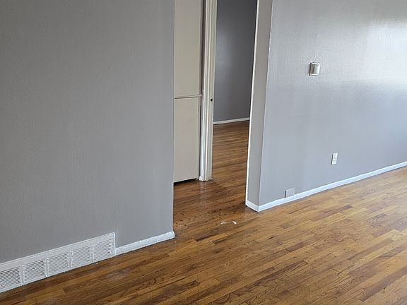 4th image of 12601 W Outer Dr #0