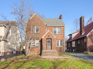 3801 Montevista Rd, Cleveland Heights, OH 44121