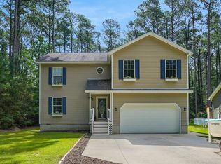 37420 Driftwood Dr, Greenbackville, VA 23356