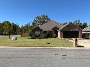 2915 Gladstone Dr, Conway, AR 72032