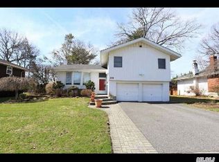 33 Magnolia Ln, Jericho, NY 11753
