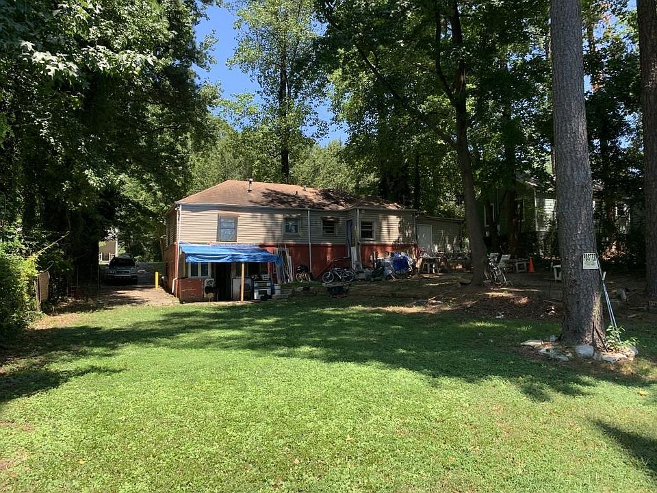 2nd image of 1446 Blanche Dr