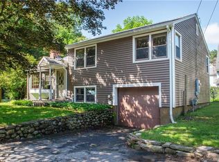 36 Charles St, Winsted, CT 06098