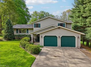 7930 W Lincoln St NE, Masury, OH 44438