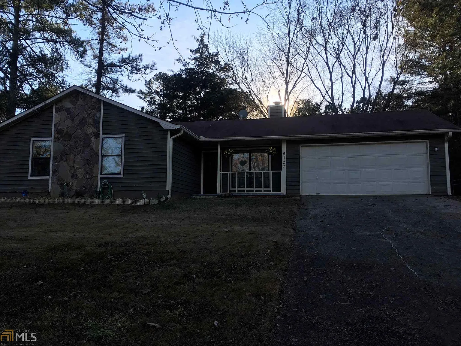 5137 Dekalb Way photo 1