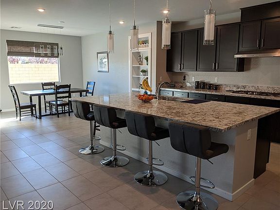 5th image of 10261 Sierra Skye Ave