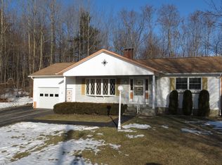 45 Sterling Dr, Westbrook, ME 04092