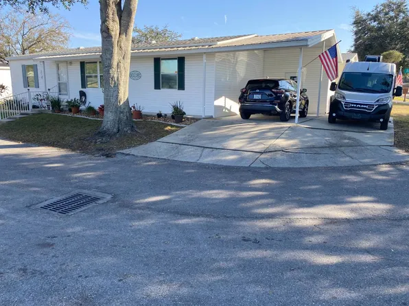 11212 Mesquite Dr #194, Dade City, FL 33525