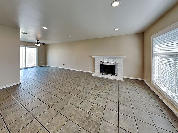 5th image of 2442 S Pinehurst Pl