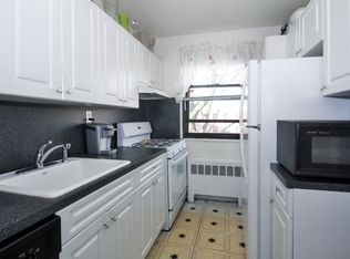 15548 81st Street, howard beach, NY 11414