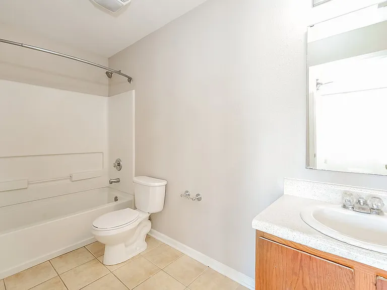 831 Skywatch Ln — Photo 12