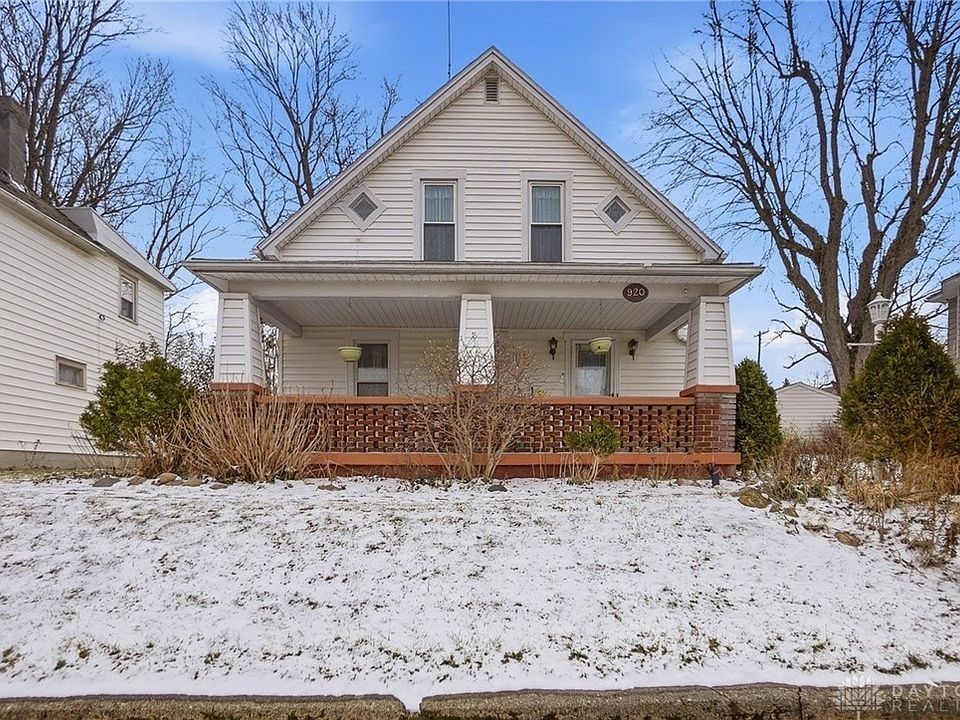 1st image of 920 Oak St