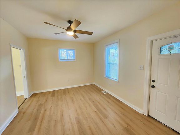 5th image of 8800 Blewett Ave