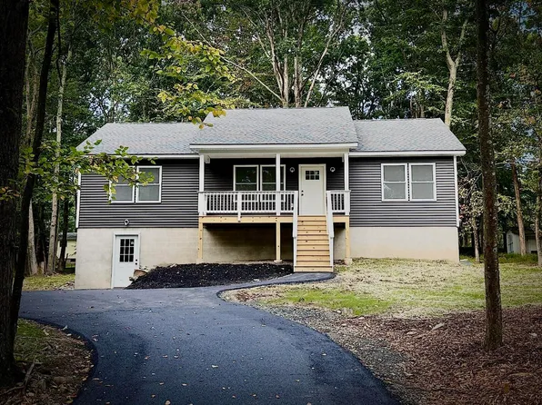 103 Water Wheel Ct, Milford, PA 18337