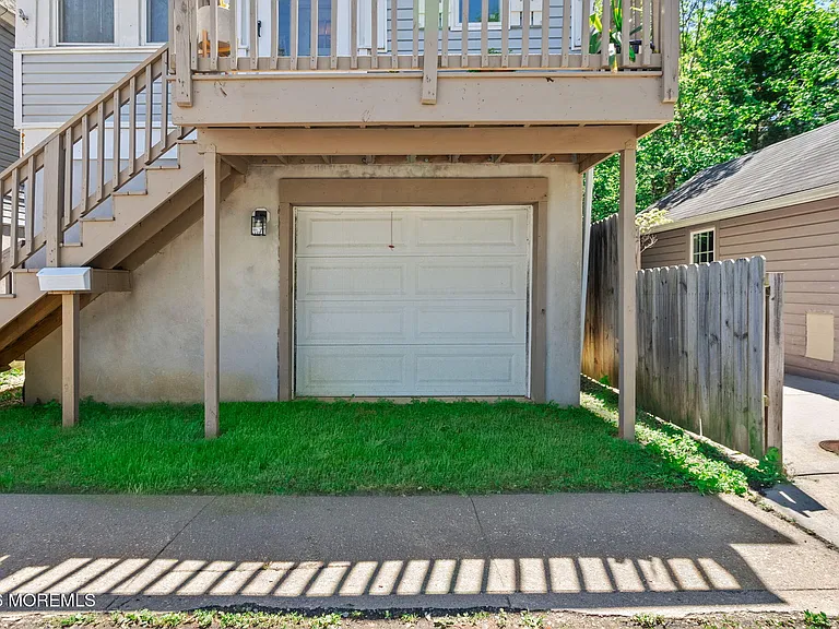 89 Washington Ave — Photo 4