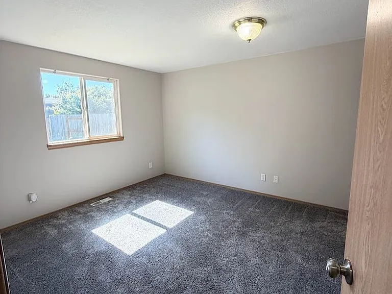 5188 Perry St NE — Photo 24