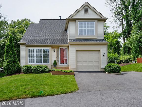 Complete Renovation, Cul-D-Sac, Expanded Driveway