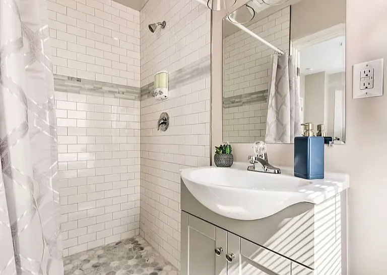 200 E Main St #1 — Photo 6