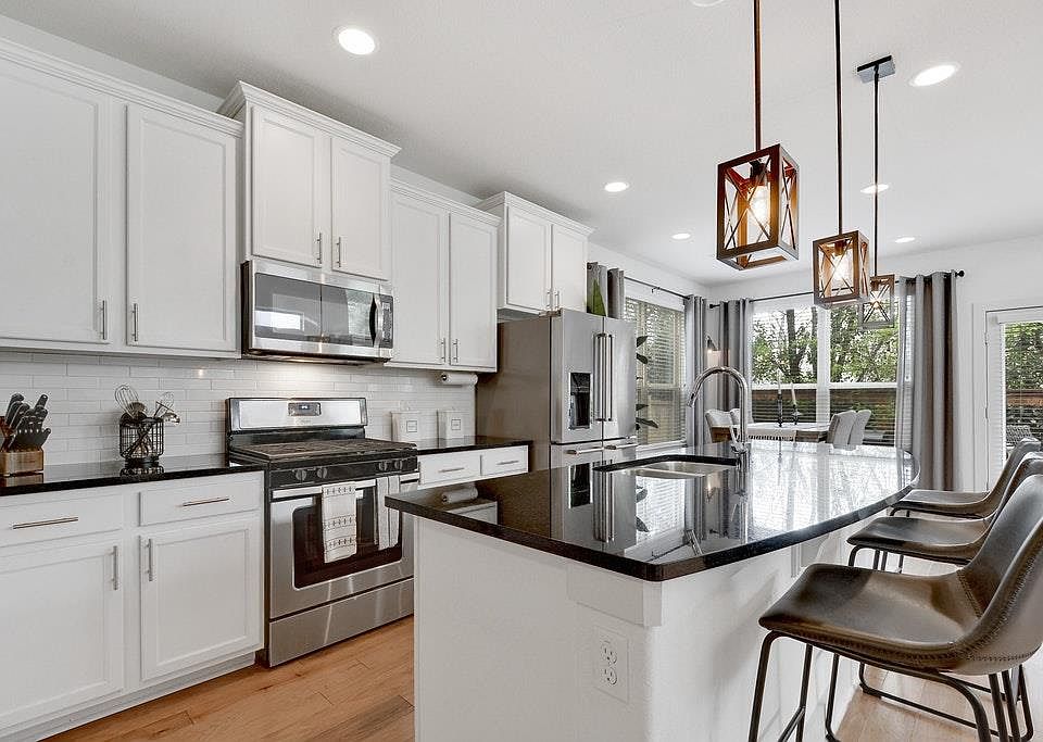 1st image of 9710 Tanglemede St