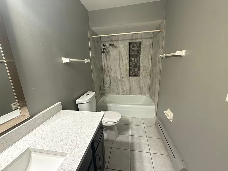 N169W19862 Chestnut Ct — Photo 12