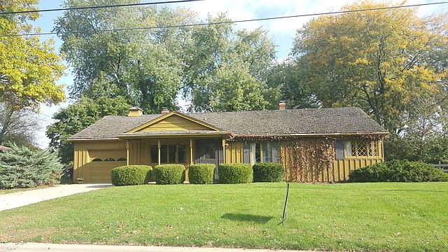 1st image of 1404 Lakeview Dr