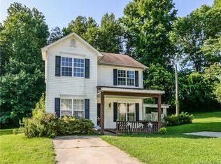 320 Touch Me Not Ln, Charlotte, NC 28216