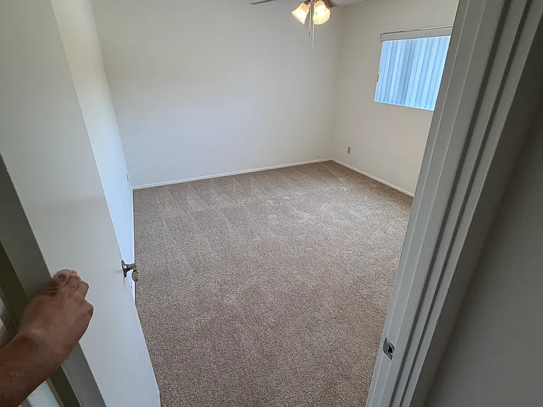 4444 Whitsett — Photo 26