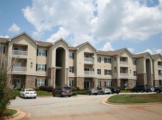 1309 Town Creek Cir, Greensboro, GA 30642