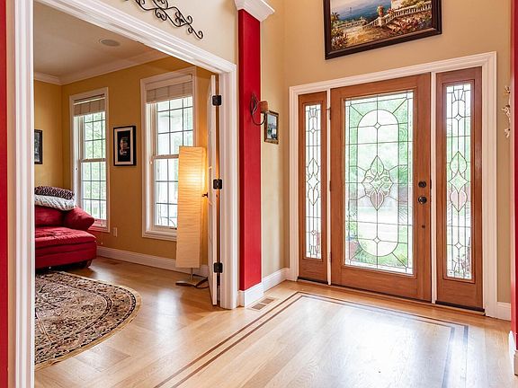 5th image of 2435 E Goldin Dr