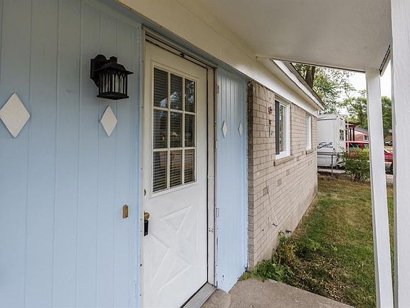 2nd image of 639 Oswego Ave