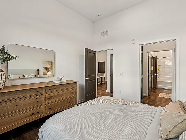 The Stadler Luxury Apartments — Photo 23